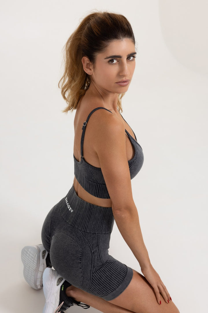 Women's Nova Scrunch Shorts